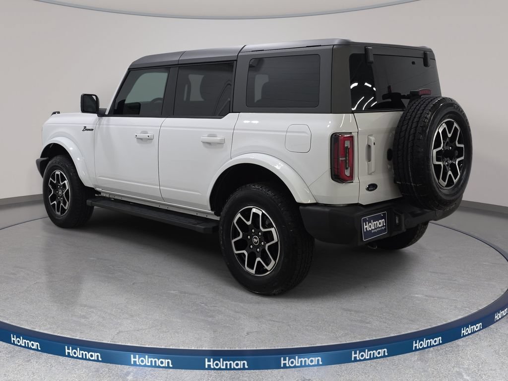 Used 2024 Ford Bronco Outer Banks AWD/4WD image 8
