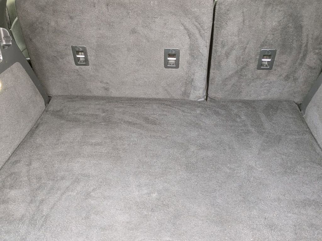 Used 2017 Lincoln MKX Reserve image 28