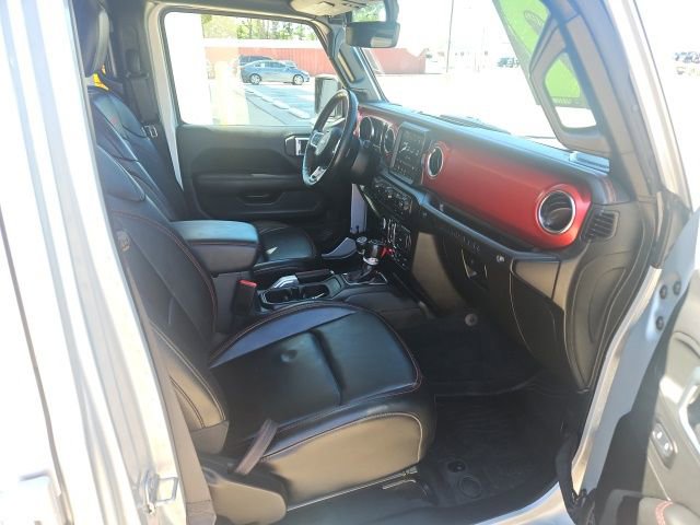 Used 2022 Jeep Wrangler Unlimited Rubicon w/ Cold Weather Group image 27