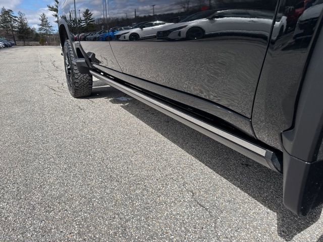 Used 2025 Chevrolet Silverado 2500 LTZ w/ LTZ Premium Package image 53