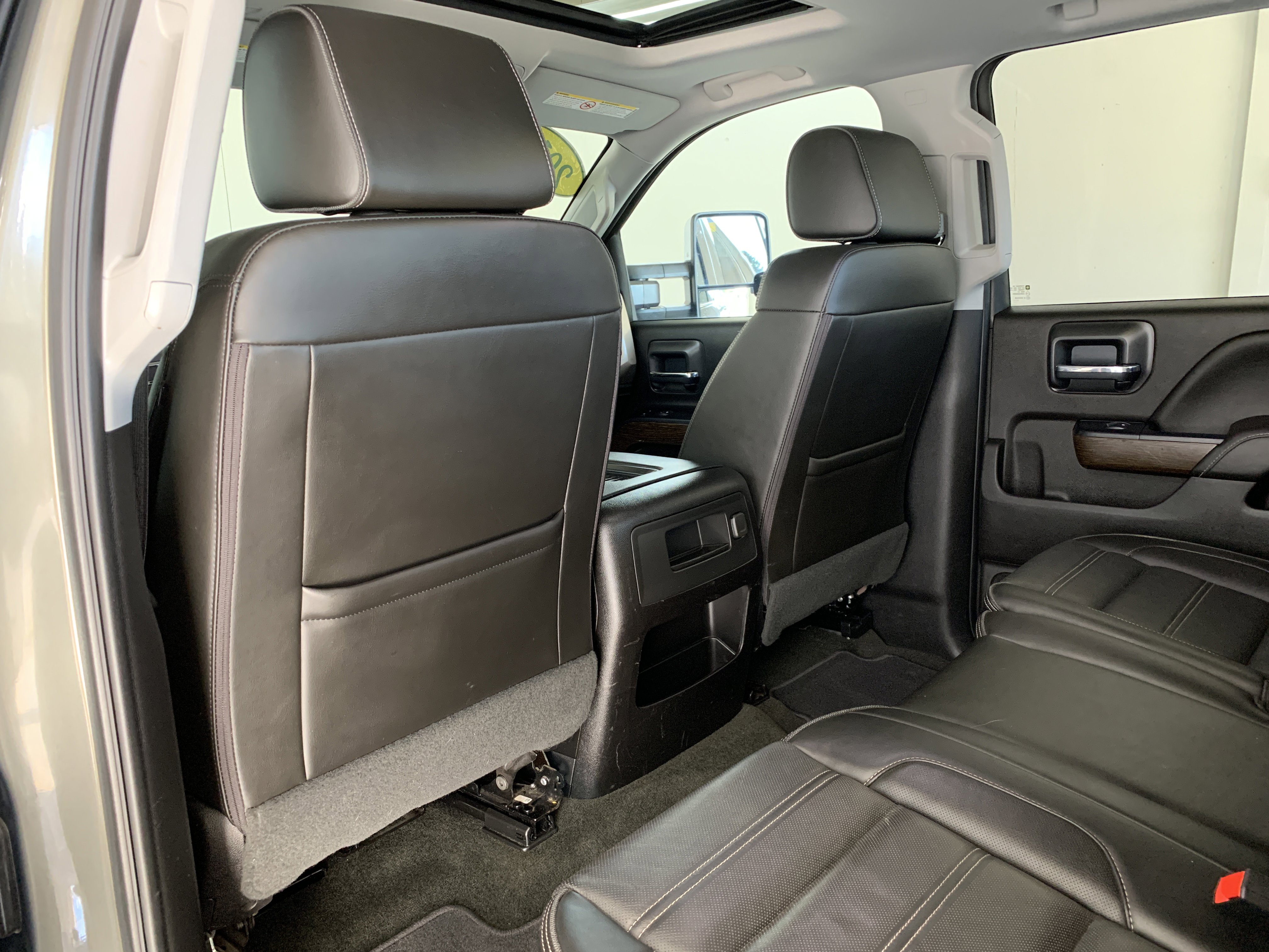 Used 2018 GMC Sierra 2500 Denali w/ Duramax Plus Package image 44