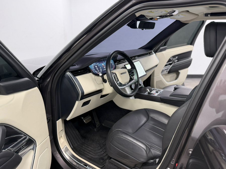 Used 2023 Land Rover Range Rover SE AWD/4WD image 41