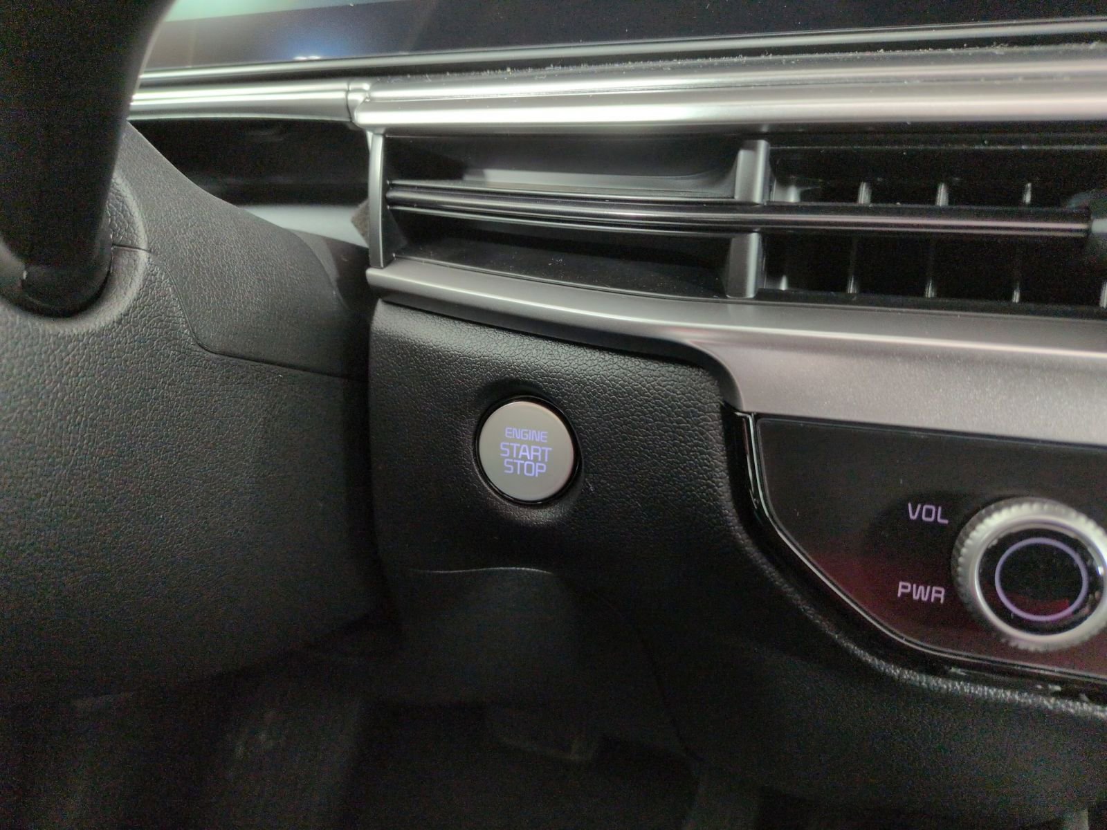 New 2026 Kia Sorento S w/ S Panoramic Sunroof Package image 12