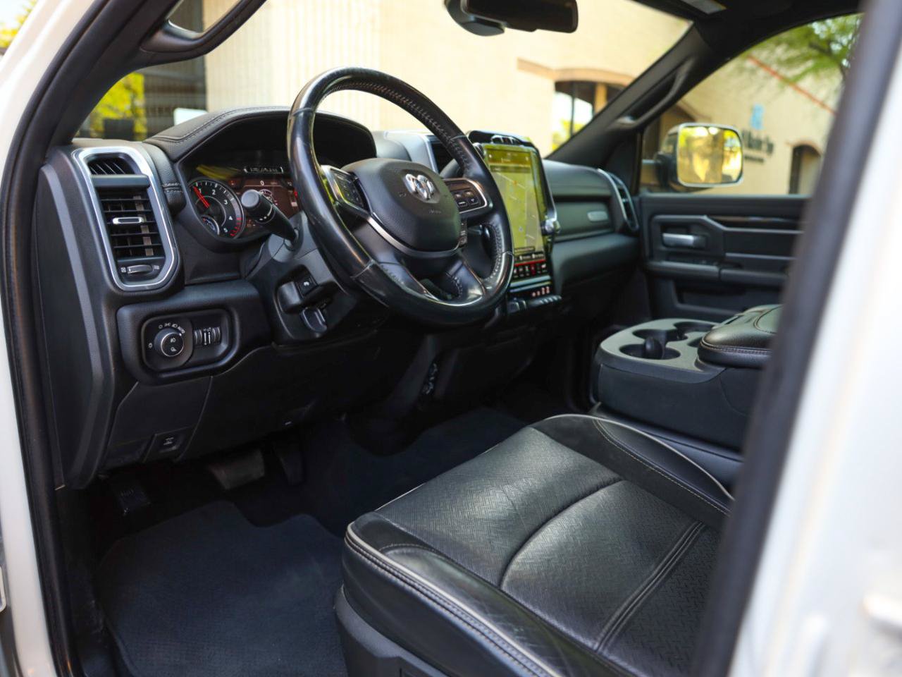 Used 2021 RAM 2500 Laramie AWD/4WD image 7