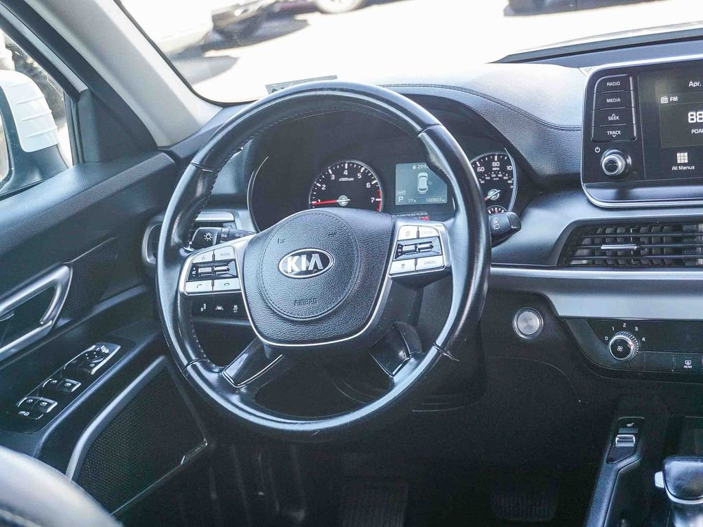 Used 2020 Kia Telluride S FWD image 17