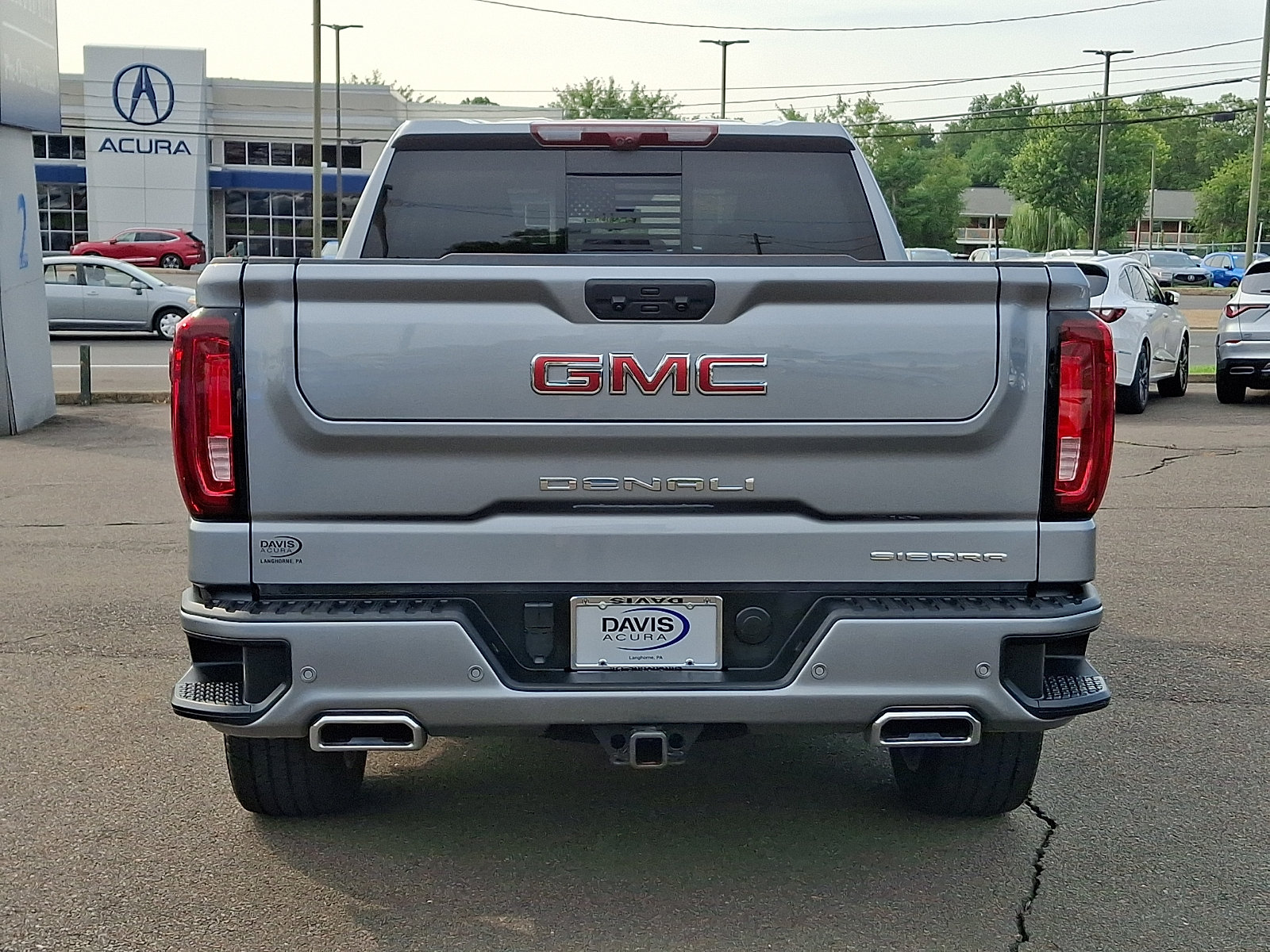 Used 2025 GMC Sierra 1500 Denali w/ Denali Reserve Package AWD/4WD image 5