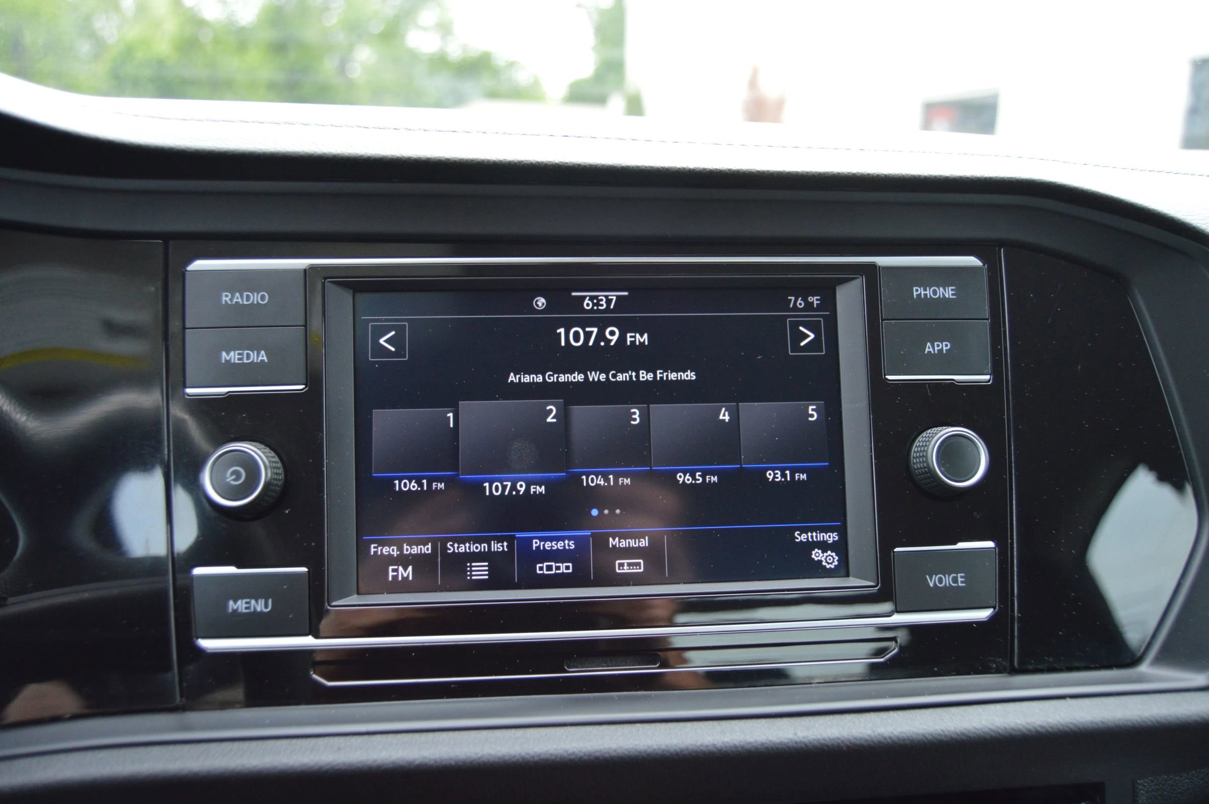 Used 2020 Volkswagen Jetta S w/ Driver Assistance Package FWD image 13