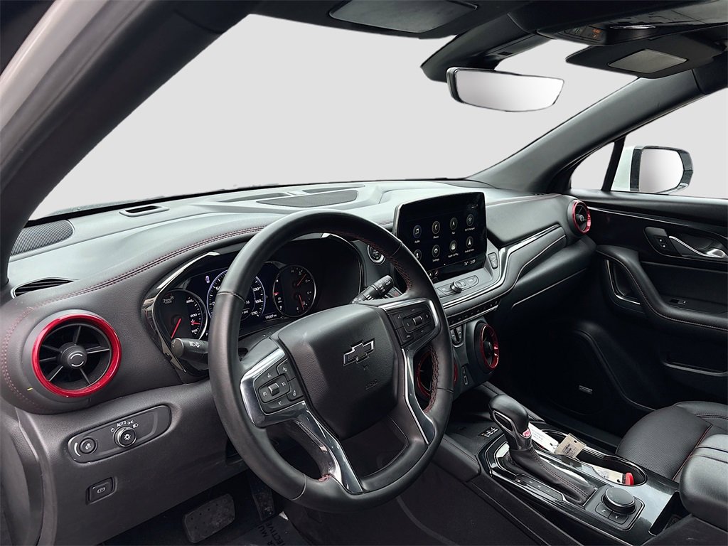 Used 2023 Chevrolet Blazer RS w/ Driver Confidence II Package image 9