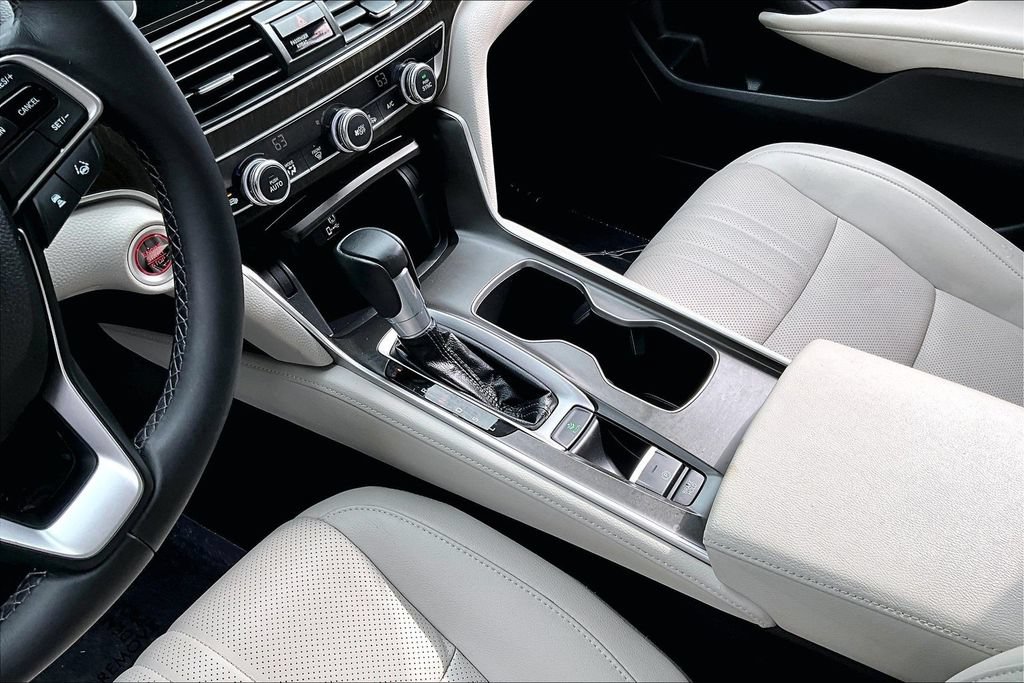 Used 2018 Honda Accord EX-L image 15