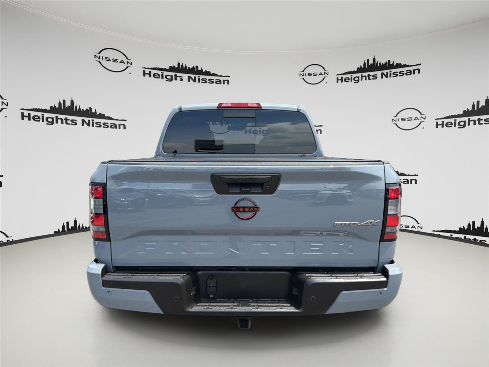 Used 2023 Nissan Frontier PRO-4X w/ Pro Convenience Package AWD/4WD image 4