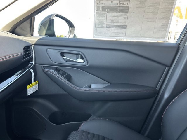 New 2027 Nissan Rogue SV AWD/4WD image 39