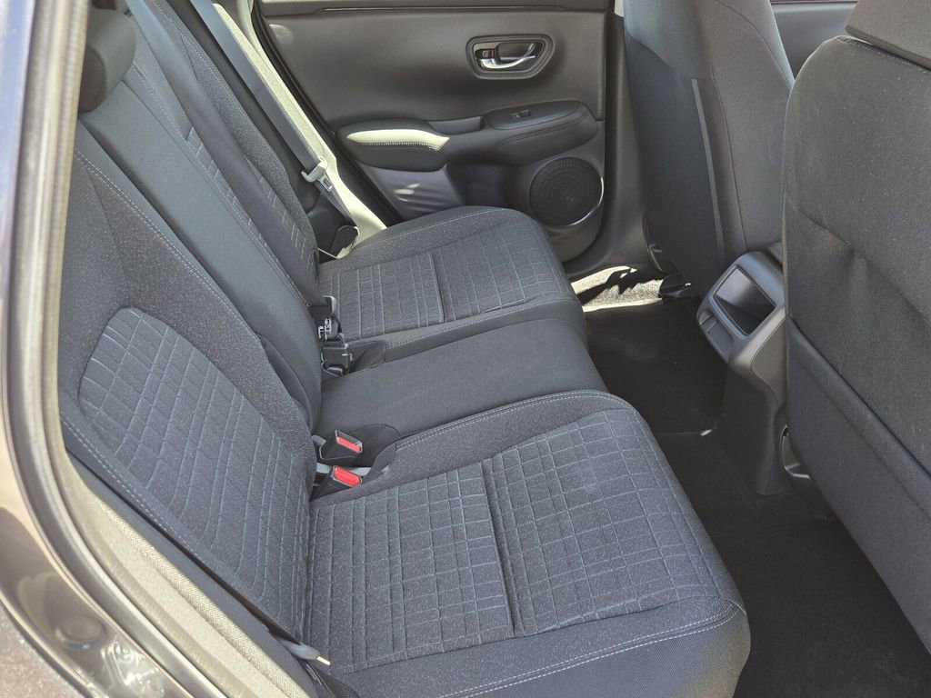 Certified 2025 Honda HR-V LX image 16