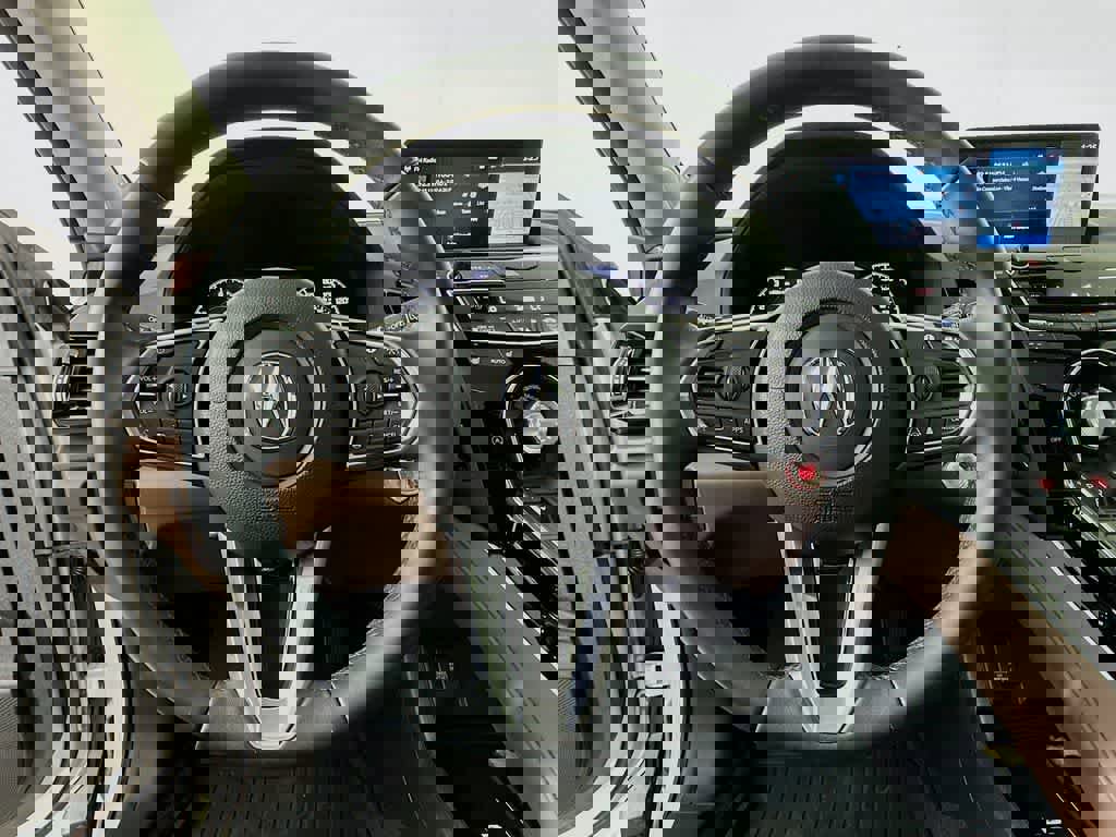 Used 2024 Acura RDX SH-AWD w/ Technology Package image 16