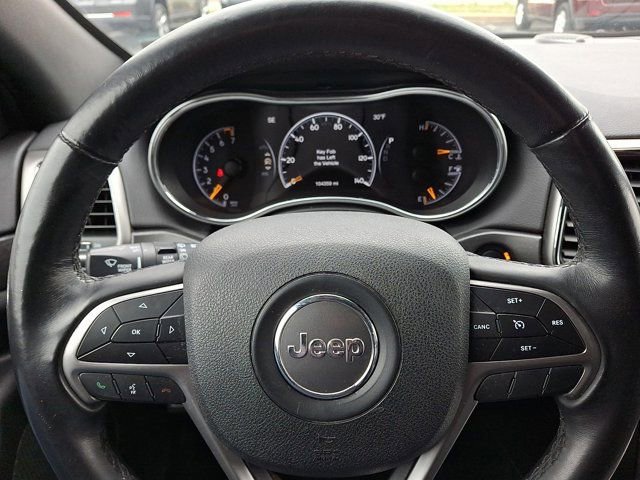Certified 2018 Jeep Grand Cherokee Laredo image 24