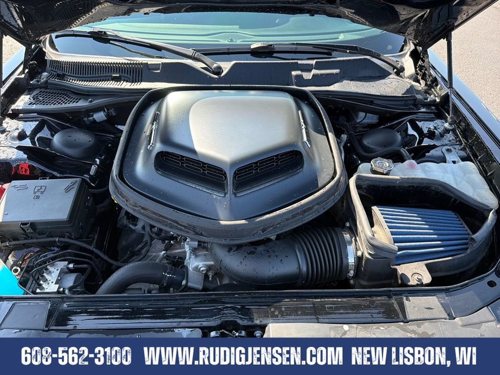 Used 2022 Dodge Challenger R/T w/ Plus Package RWD image 21