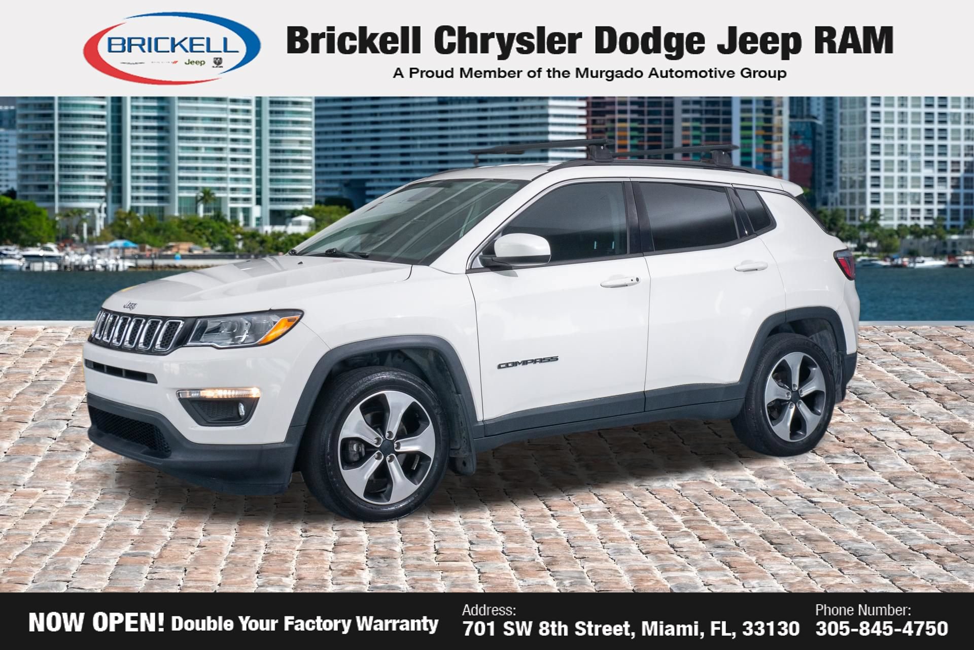 Used 2017 Jeep Compass Latitude w/ Popular Equipment Group FWD image 3