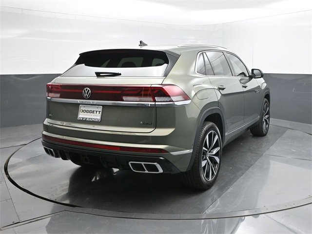 New 2025 Volkswagen Atlas Cross Sport SEL Premium R-Line image 11