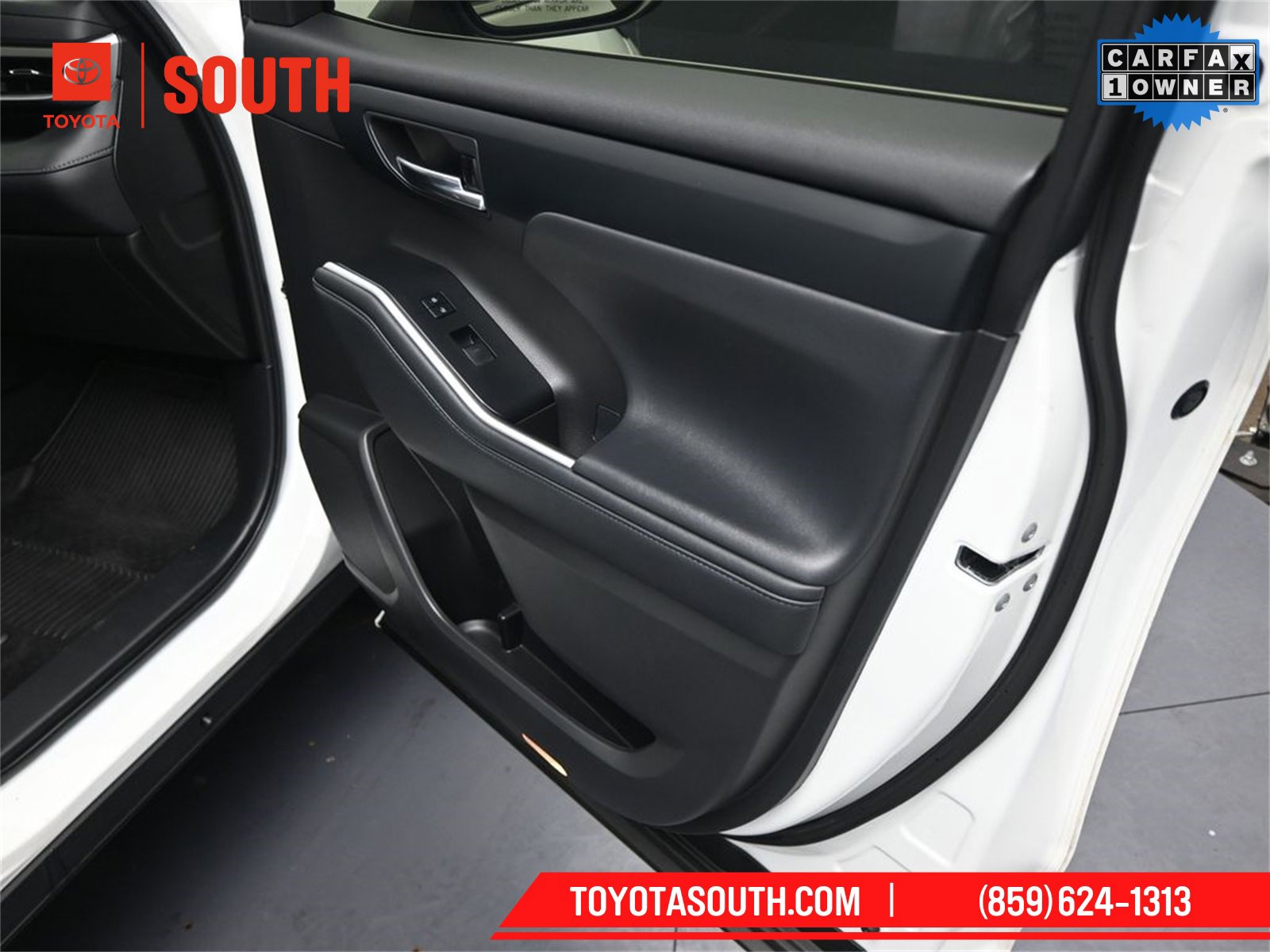 Used 2022 Toyota Highlander XLE image 34