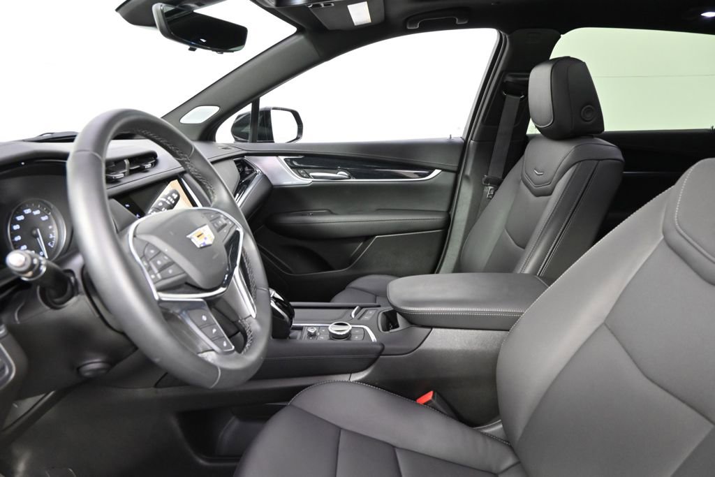New 2025 Cadillac XT5 Premium Luxury w/ Technology Package image 13