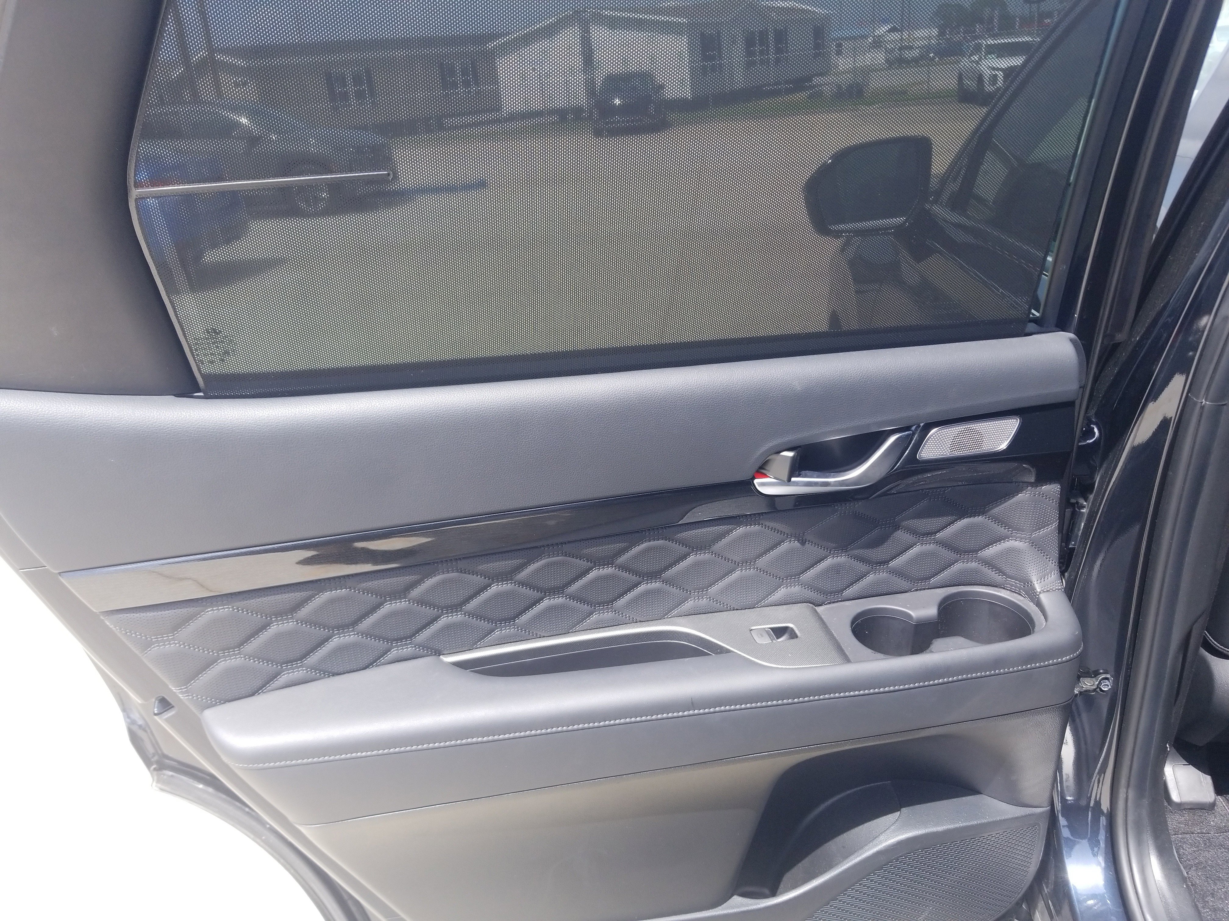 Used 2022 Hyundai Palisade Calligraphy image 11