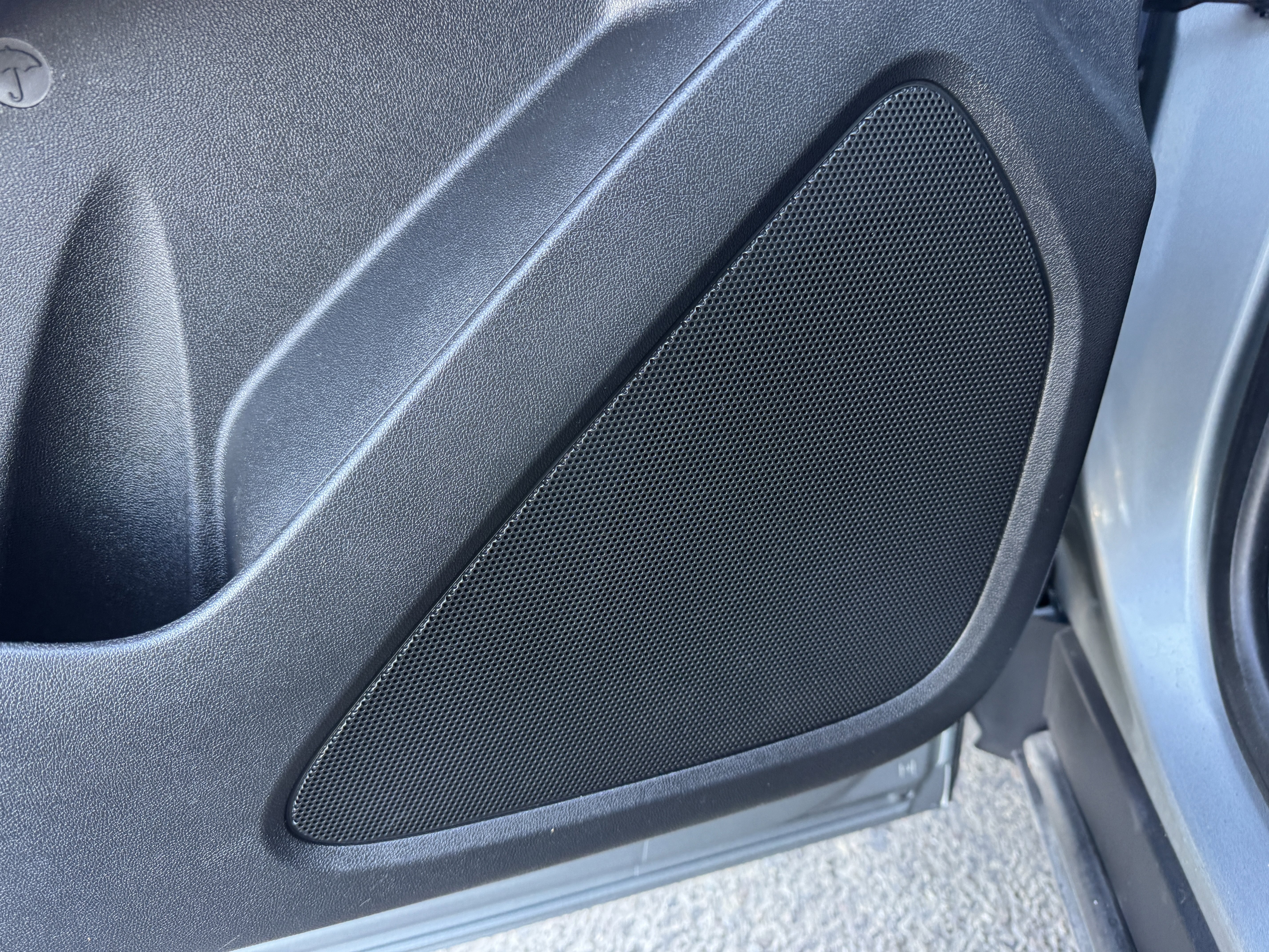 Used 2023 Chevrolet Equinox LT image 12