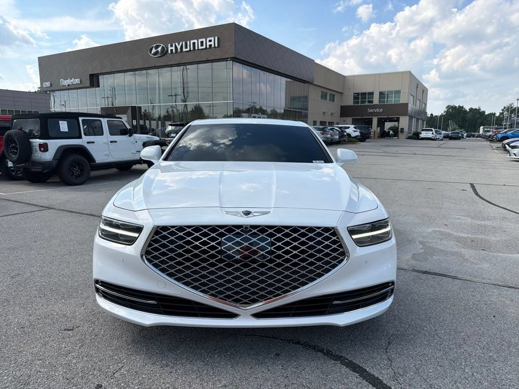 Used 2020 Genesis G90 5.0 Ultimate AWD/4WD image 2