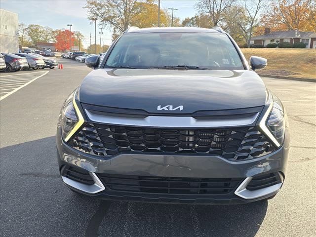 Certified 2024 Kia Sportage EX image 8