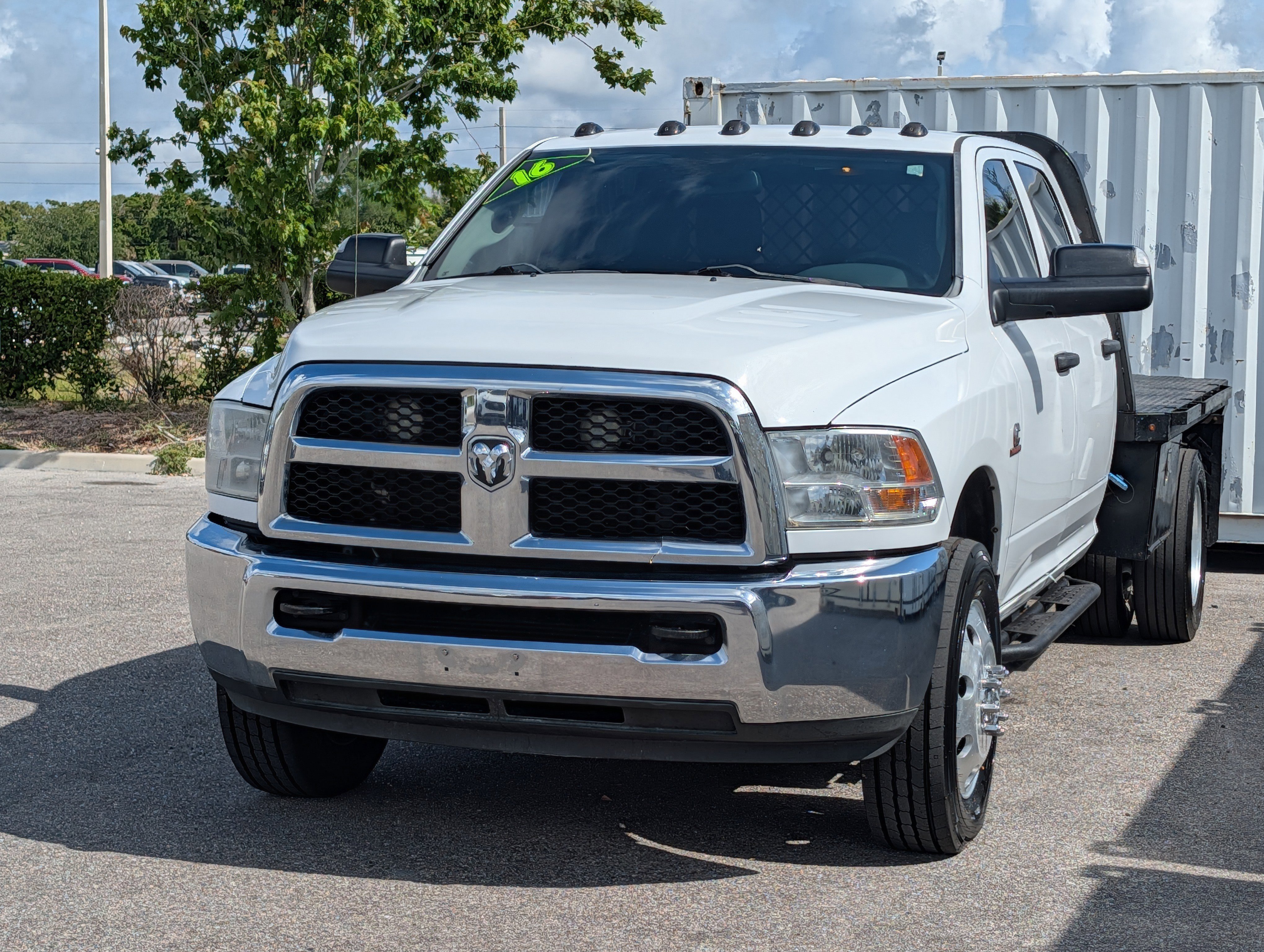Used 2016 RAM 3500 Tradesman w/ Chrome Appearance Group RWD image 7