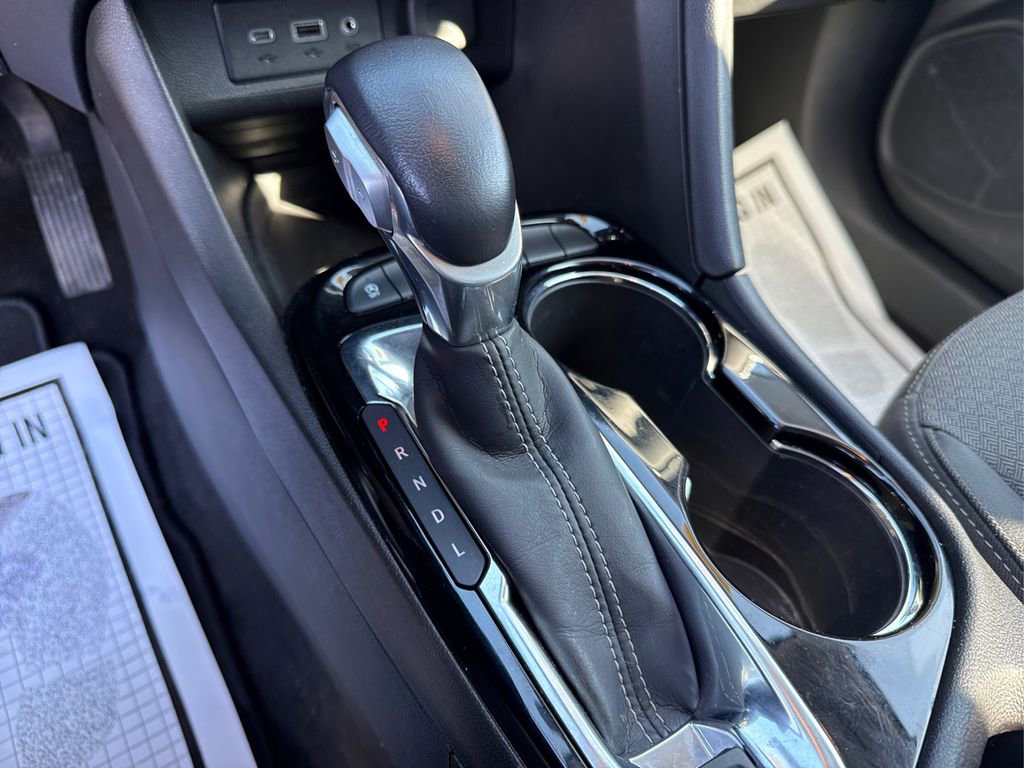 Used 2023 Buick Encore GX Select w/ Sport Touring Package image 30