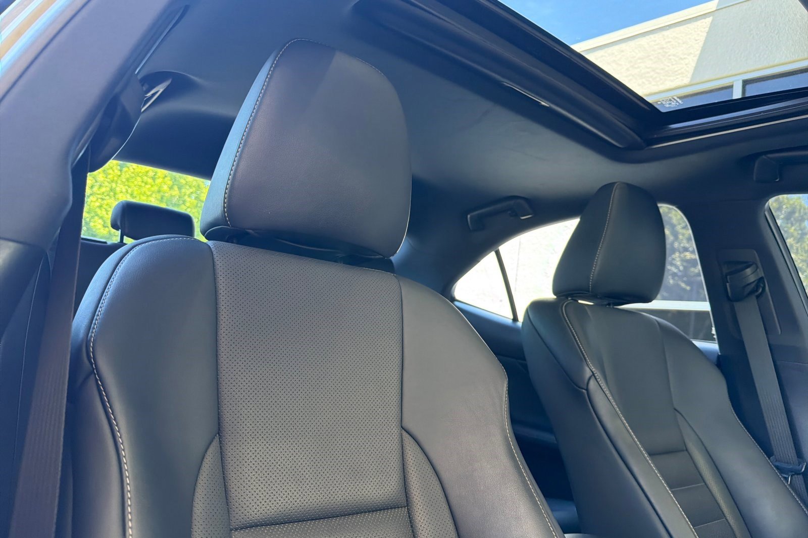 Used 2017 Lexus IS 200t F Sport w/ F Sport Package RWD image 20
