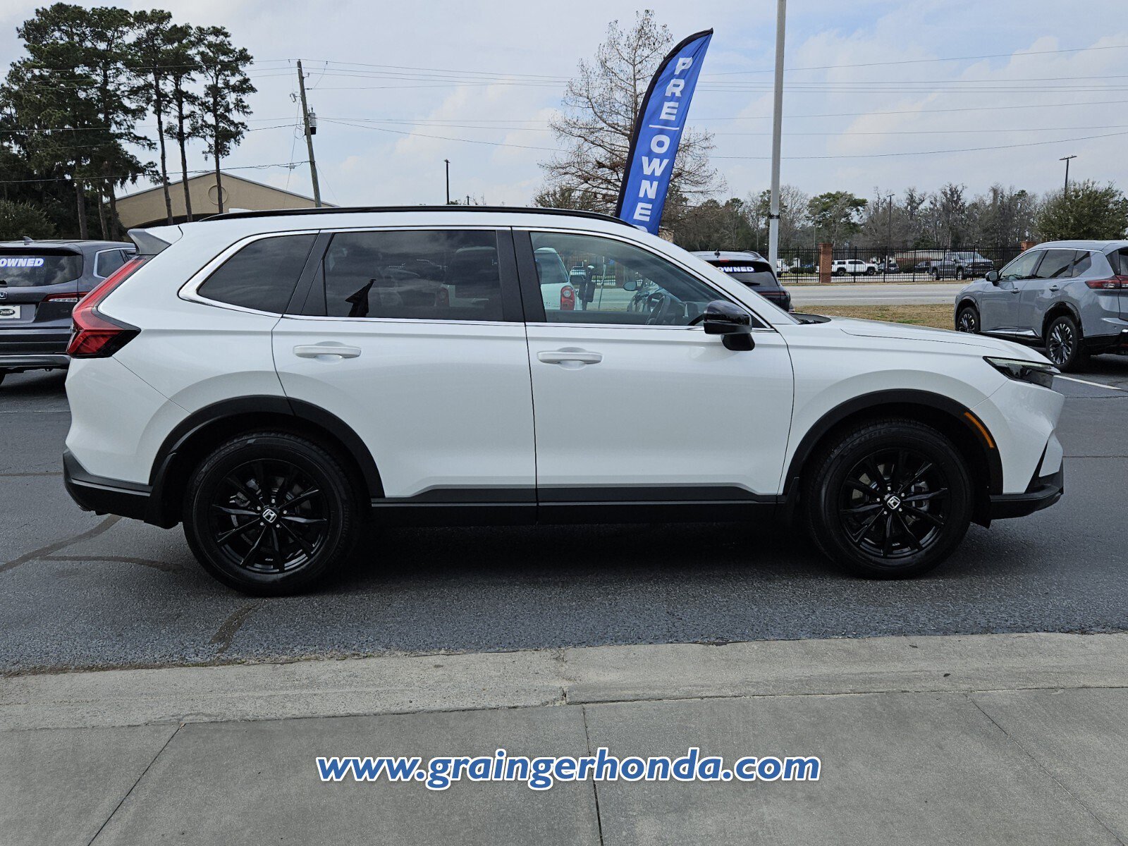Certified 2025 Honda CR-V Sport-L image 6