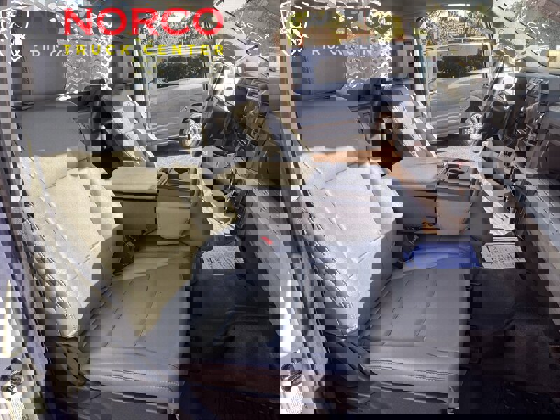 Used 2023 Ford F550 2WD Regular Cab Super Duty image 19