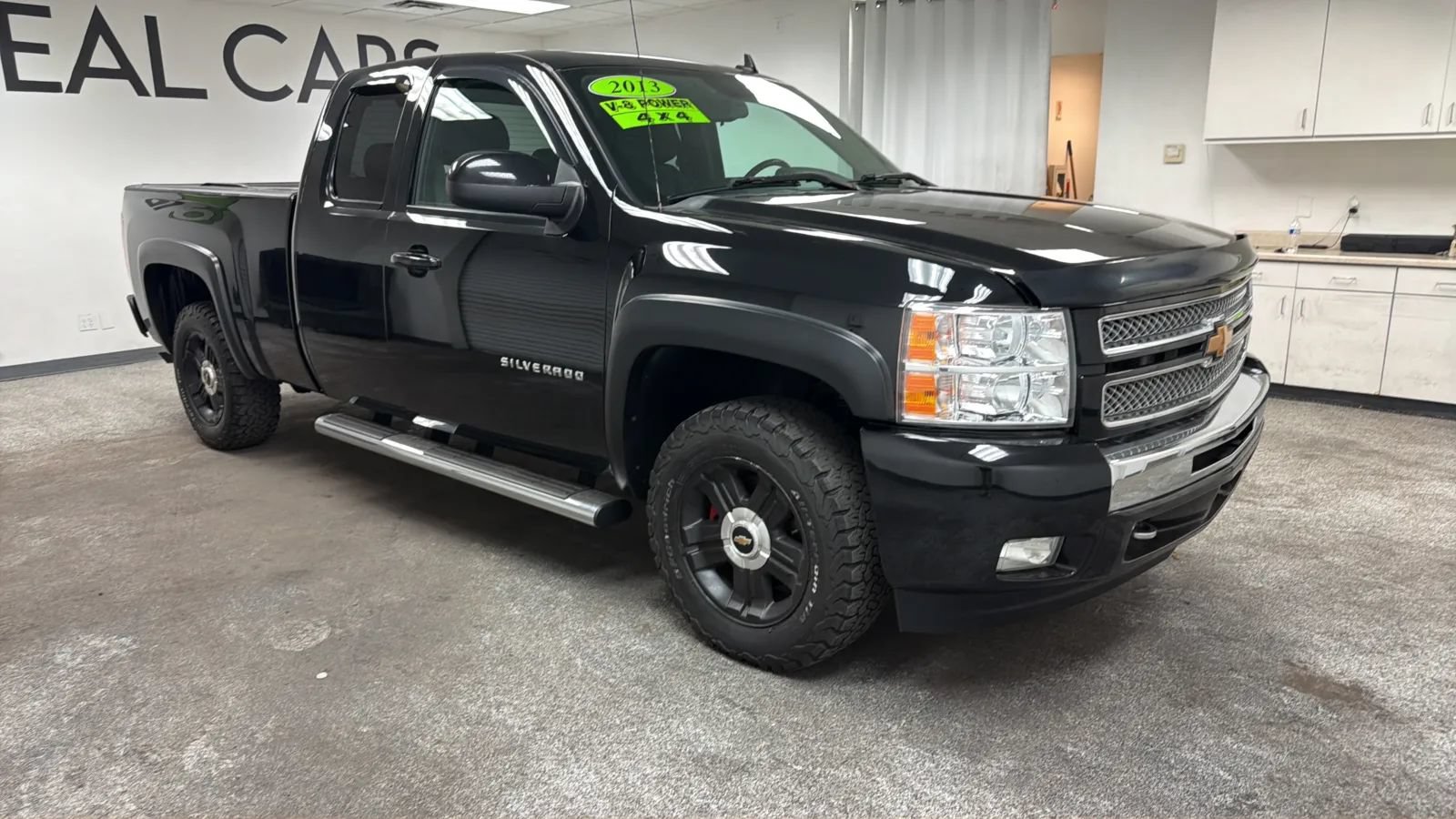 Used 2013 Chevrolet Silverado 1500 LT w/ All-Star Edition AWD/4WD image 7