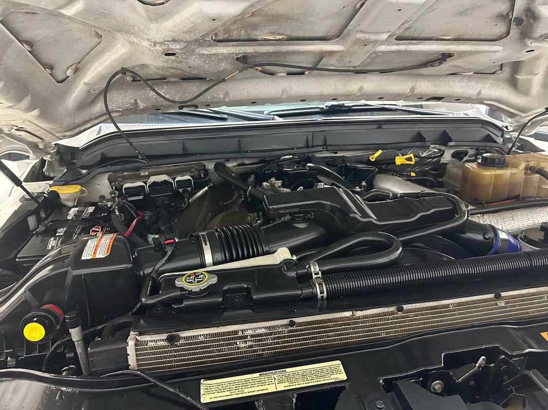 Used 2013 Ford F550 4x4 Crew Cab Super Duty w/ PWR Equipment Group image 24