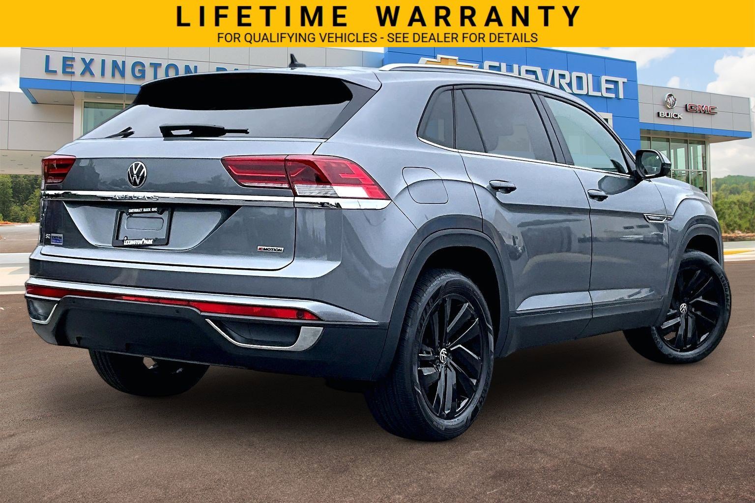 Used 2022 Volkswagen Atlas Cross Sport SE AWD/4WD image 13