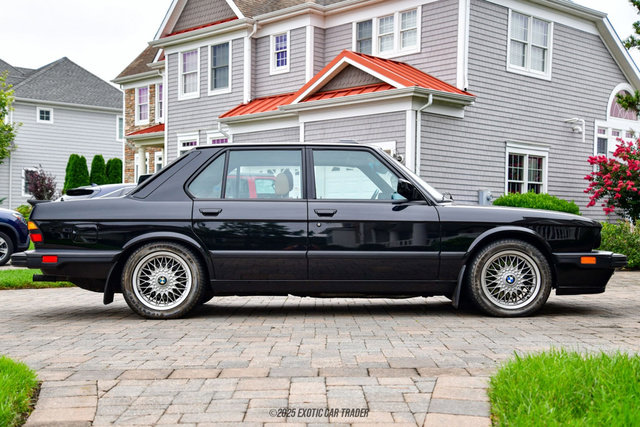 Used 1988 BMW M5 image 9