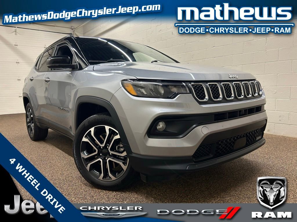 Used 2023 Jeep Compass Limited image 1