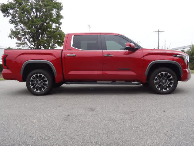 Used 2025 Toyota Tundra Limited AWD/4WD image 4