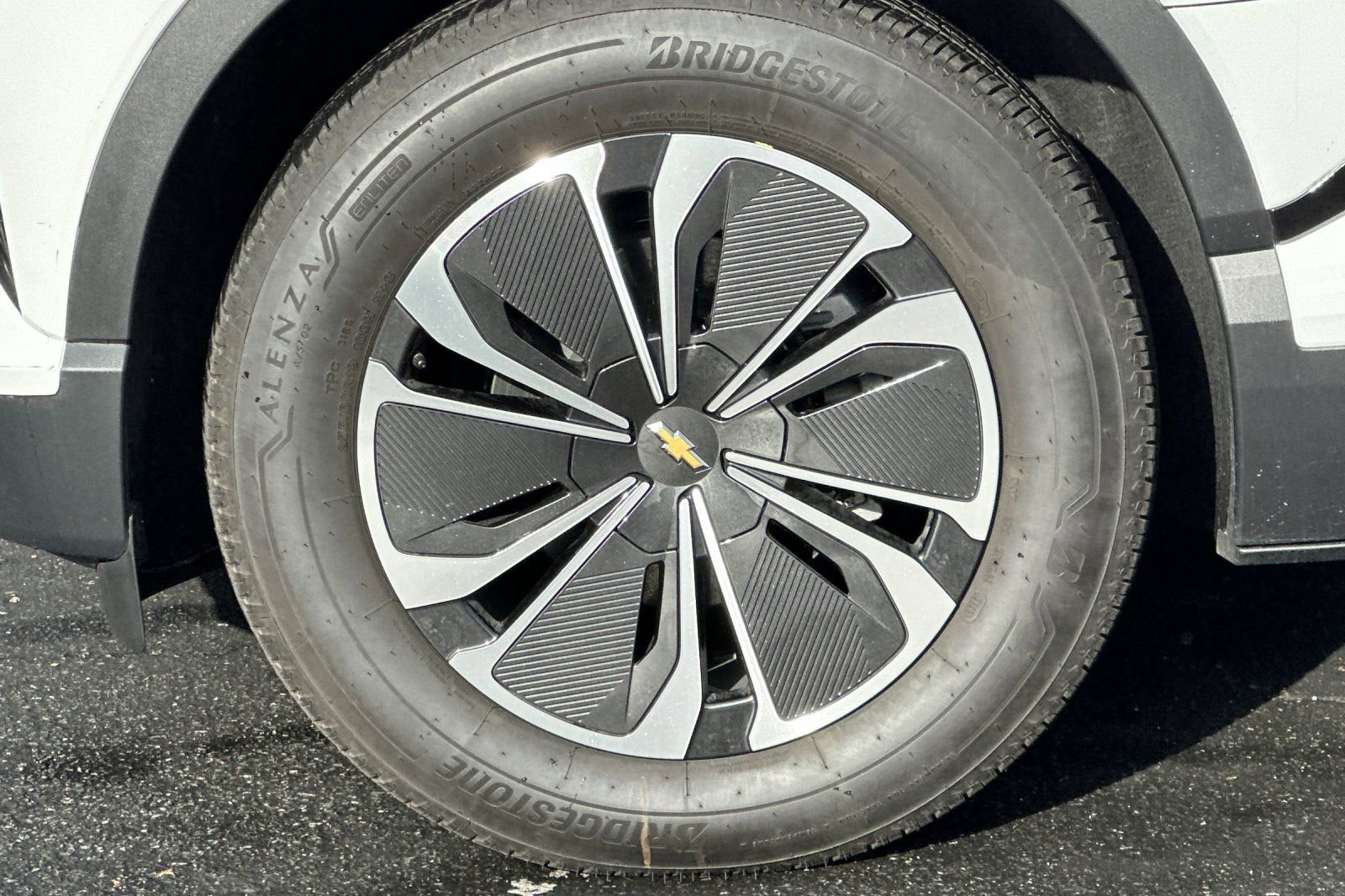 Used 2026 Chevrolet Blazer EV LT image 41