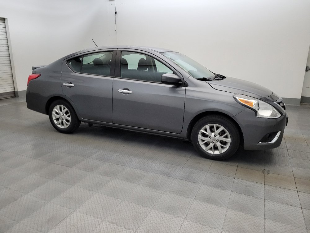 Used 2018 Nissan Versa SV w/ SV Special Edition Package FWD image 11