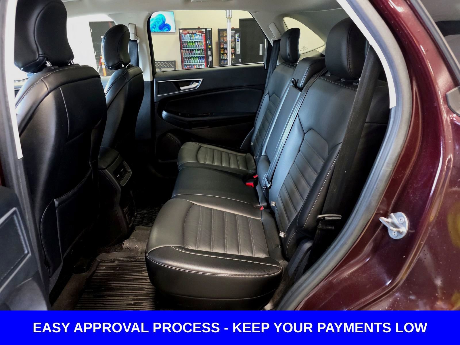 Used 2018 Ford Edge SEL w/ Equipment Group 201A image 18