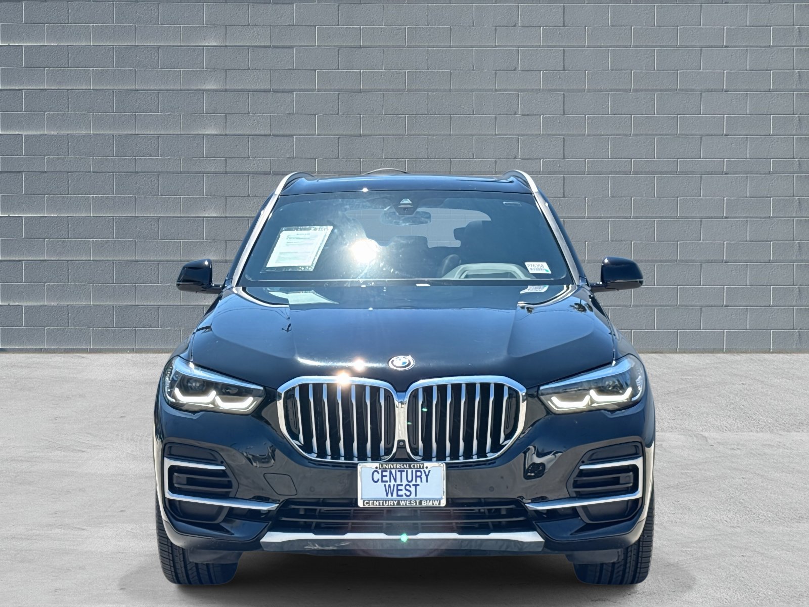 Certified 2022 BMW X5 sDrive40i w/ Premium Package image 3