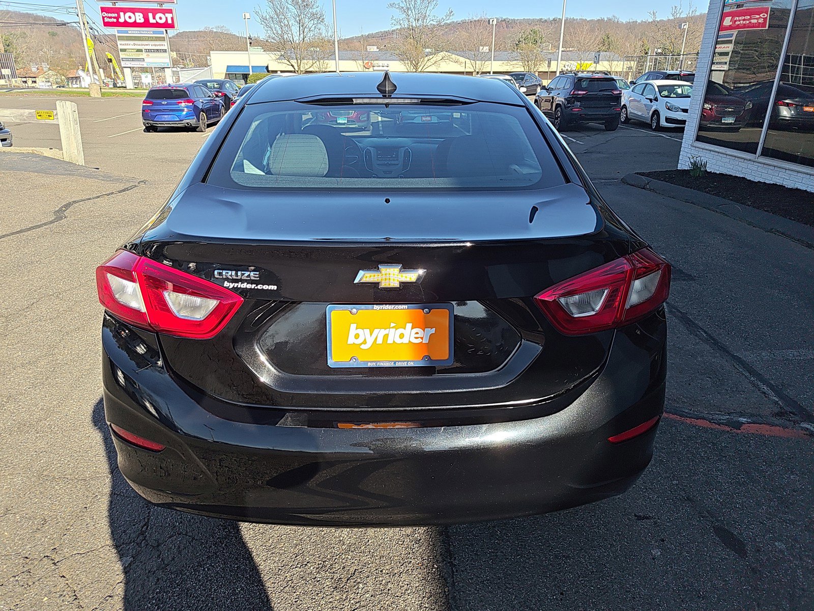 Used 2017 Chevrolet Cruze LS image 5