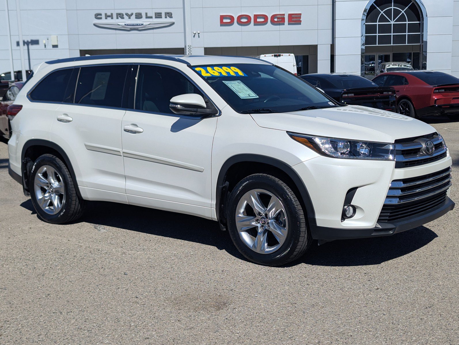 Used 2018 Toyota Highlander Limited AWD/4WD image 1