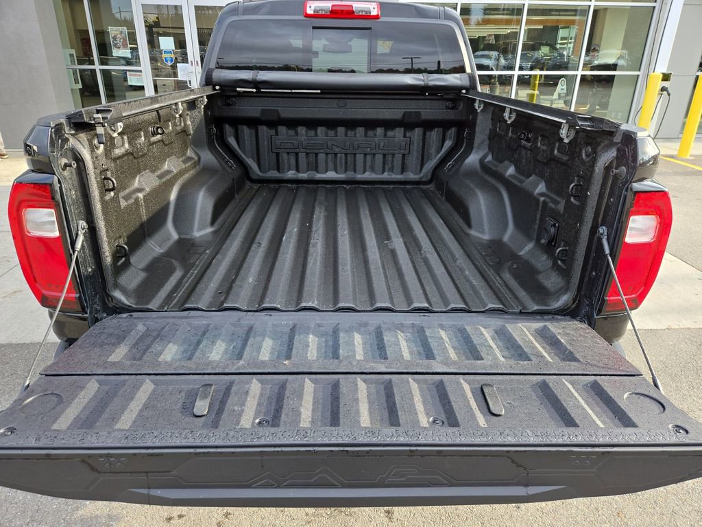 Used 2024 GMC Canyon Denali w/ LPO, Denali Black Edition image 28