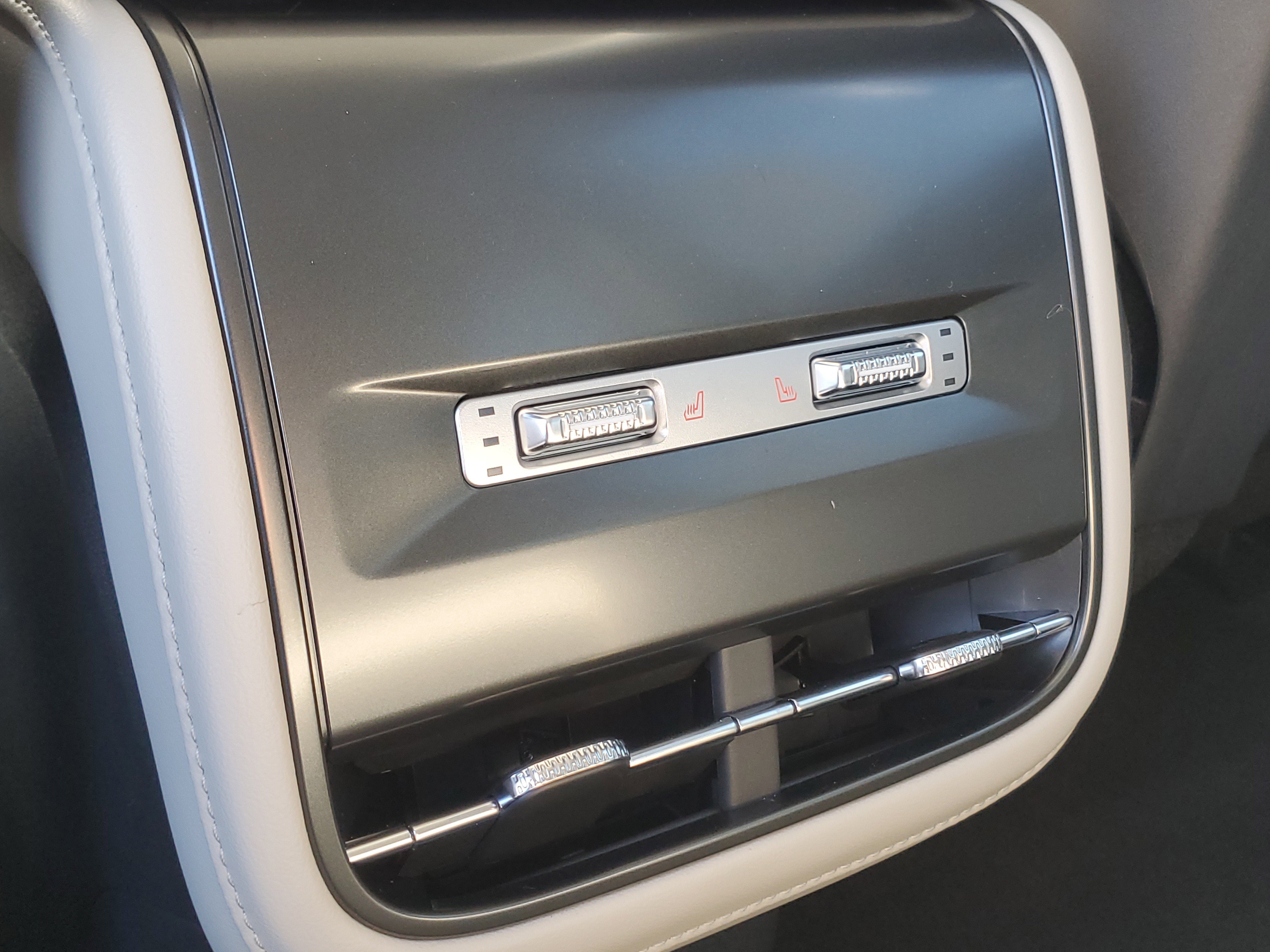 New 2026 Lincoln Nautilus Reserve image 30