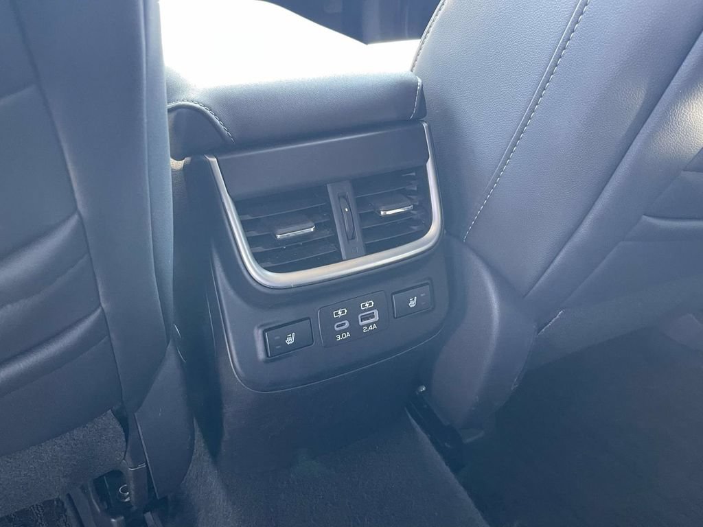 Used 2023 Subaru Outback Limited AWD/4WD image 15