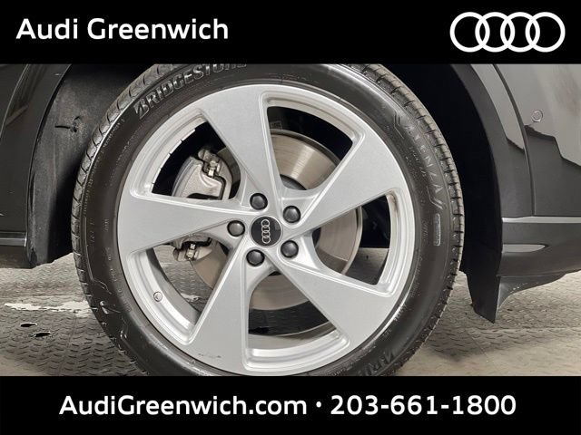 Certified 2025 Audi Q5 Premium w/ Premium Plus AWD/4WD image 9