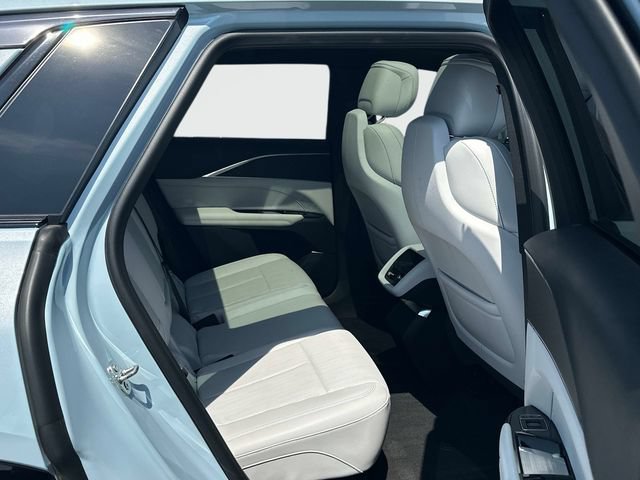 Certified 2024 Cadillac Lyriq Sport AWD/4WD image 21