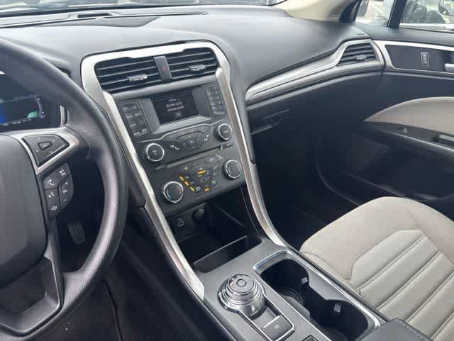 Used 2018 Ford Fusion S FWD image 19